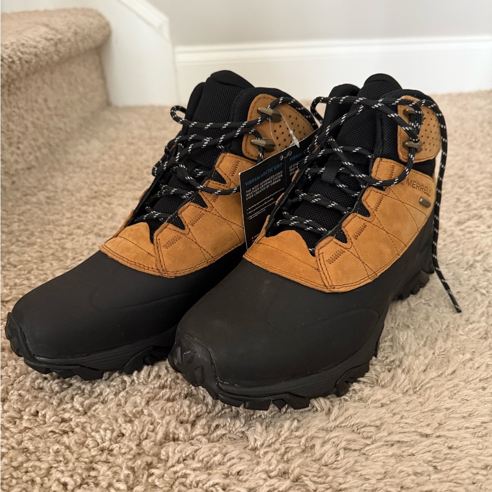 Merrell Men's Black and Brown Hiking Shoes